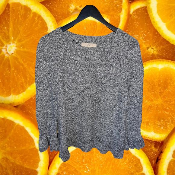 LOFT Sweaters - Loft‎ Gray and White Marled Sweater with Ruffle Cuffs Size Medium